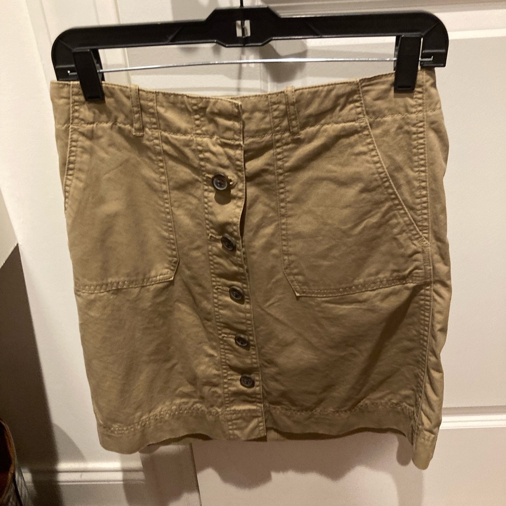 Tommy Hilfiger khaki skirt